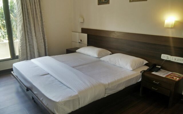 Fabhotel Phoenix Hospitality