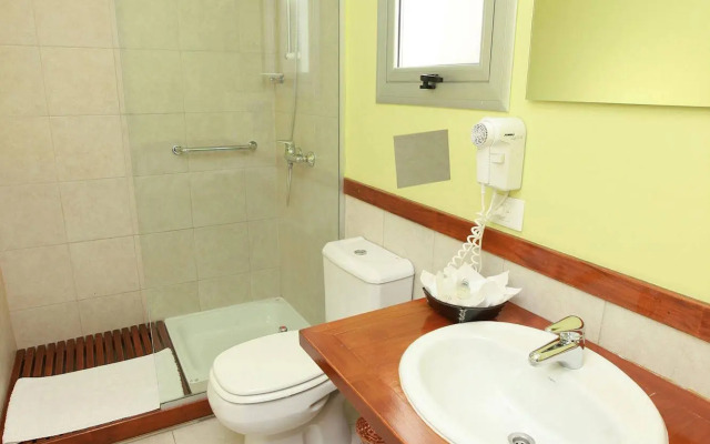 248 Finisterra Hotel Boutique Argentino