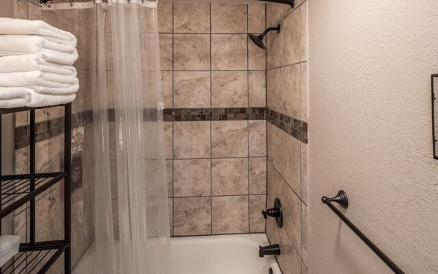 103 PARK LINKS VIEW - Three Bedroom Cabin