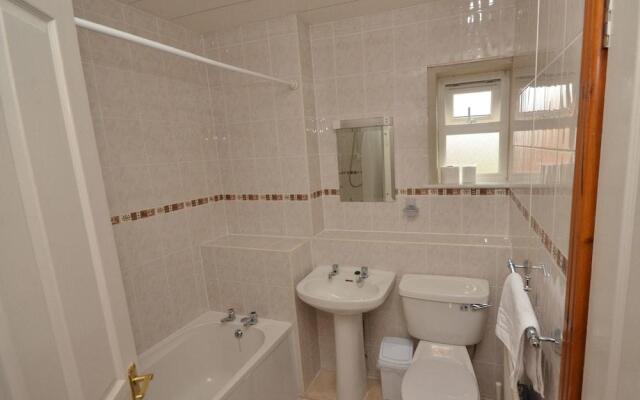 Plawsworth Aparthotel