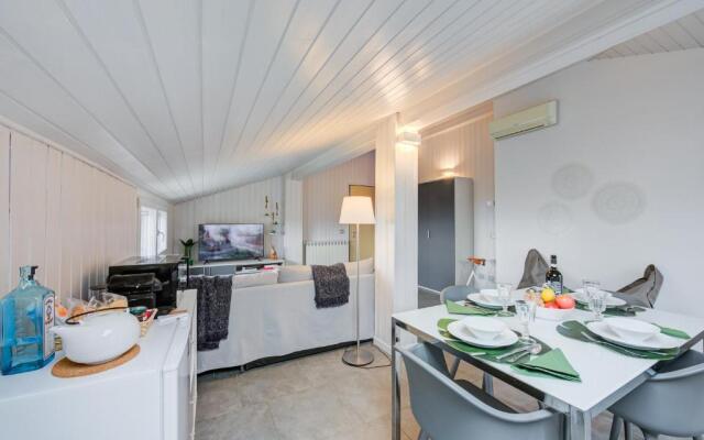 White Paradise Rooftop Stunning Lake View