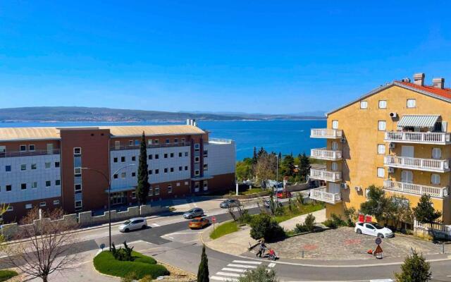 Apartments in Crikvenica 41207