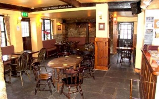 George Inn, Mere