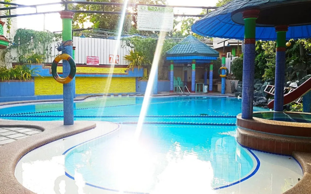 OYO 477 Carino Resort