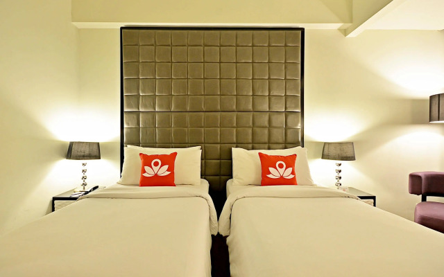 ZEN Rooms Mampang Tendean
