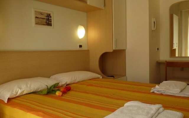 Hotel Haarlem Rimini