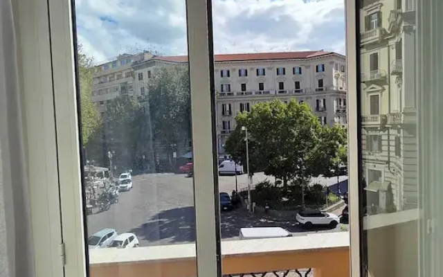 l'abbraccio di Maria