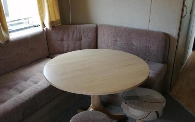 YY20 Martello Beach Holiday Park