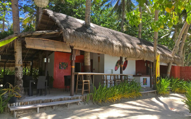 Rieseling Boracay Beach Resort