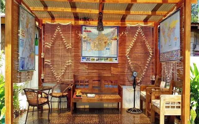 Intoy's Place Panglao near Beach