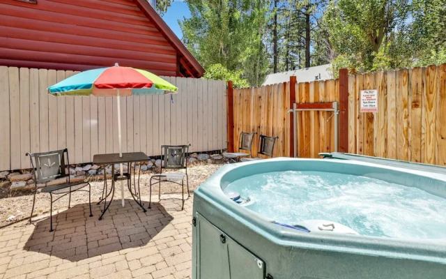 Mojave Getaway #1958