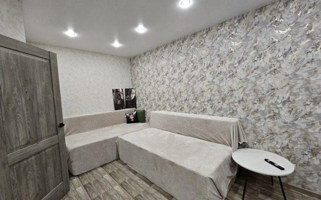 Апартаменты на улице Жулёва 13