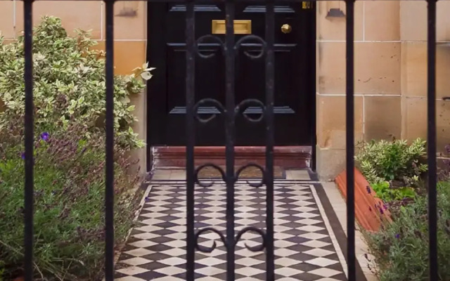 Marchmont Main Door