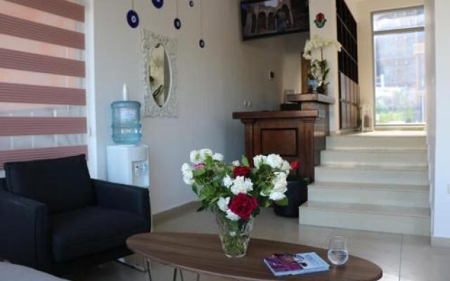 Persani Hotel