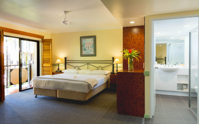 Palm Royale Cairns