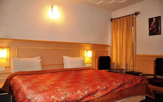 Hotel SADAF
