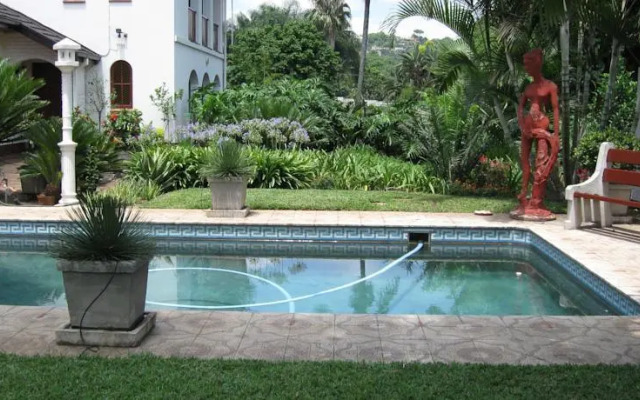 Dome Home Self-Catering