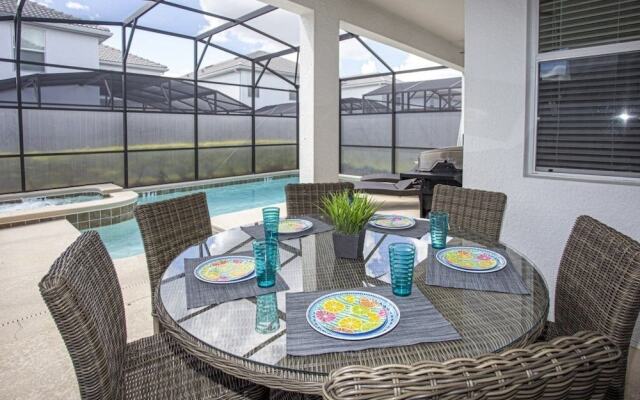 4718sh - Storey Lake 6 Bedroom Villa