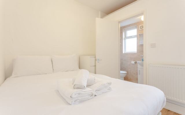 Cosy 1 Bedroom Apartment in West Kensington