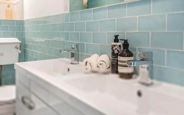 Miss Westside Story - by Out of Office Lifestyle