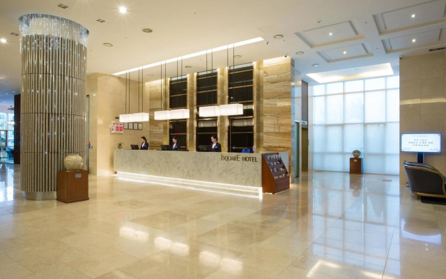 Isquare Hotel