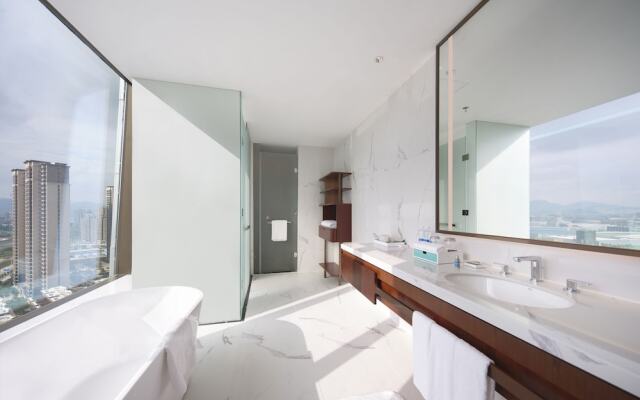 Yuanchang Grand Harbourview Hotel