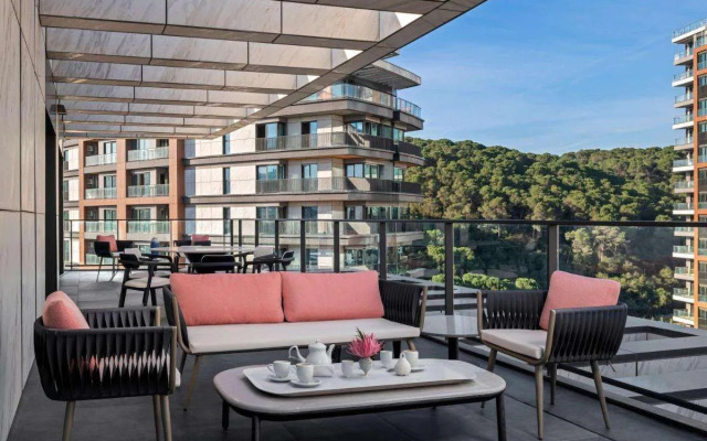 Mövenpick Living Istanbul Saklivadi