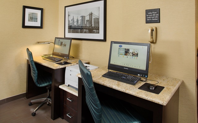 Hampton Inn Long Island/Islandia