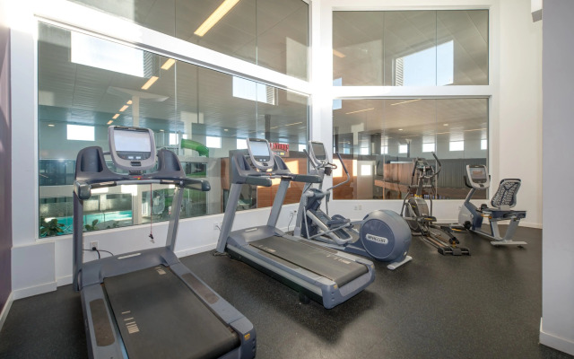 Coast Nisku Inn & Conference Centre