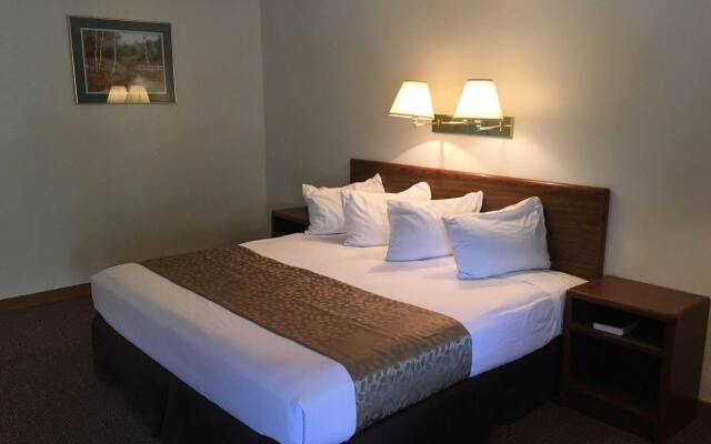 Golden Eagle Inn