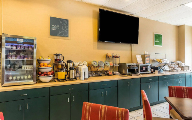 Quality Inn & Suites Zanesville City Center