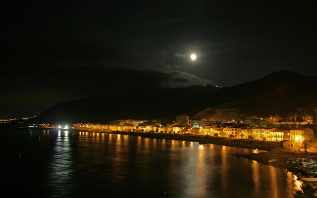 Museo Albergo d'Arte Contemporanea Atelier Sul Mare