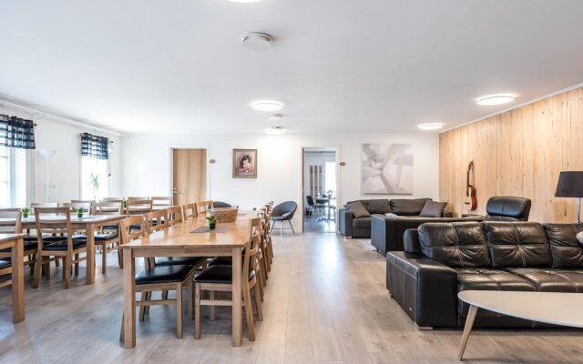 Tallbackens Gård & Vandrarhem - Hostel