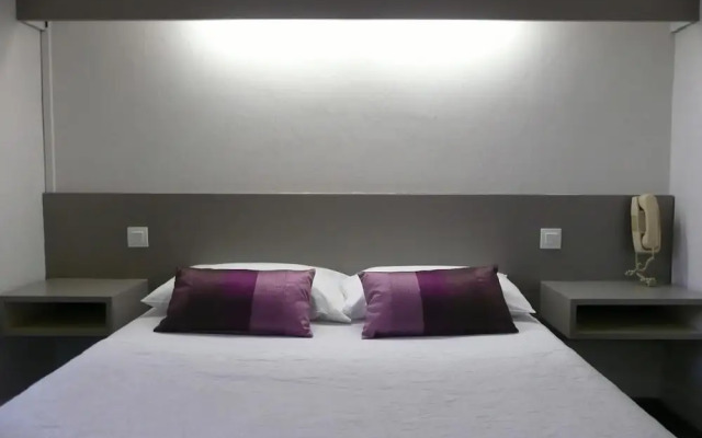 Hotel Little Lodge - фото 2