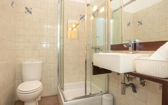 Liberdade 53 by Rent4all