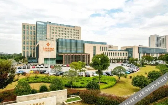 Sanfangxiang Jinling Hotel
