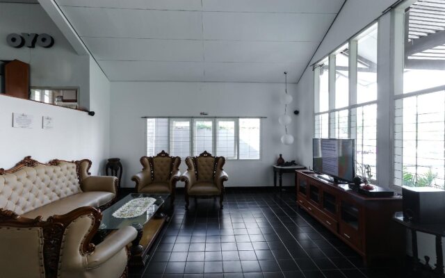 Cisitu Valley Villa By OYO Rooms