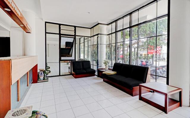 OYO Flagship 90658 Hotel Asteria