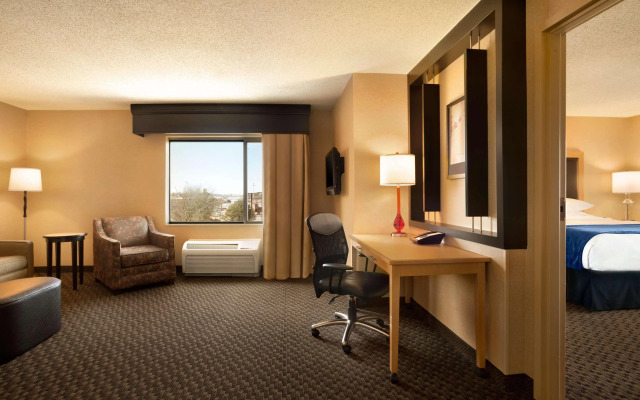 DoubleTree by Hilton Hotel Oklahoma City Airport