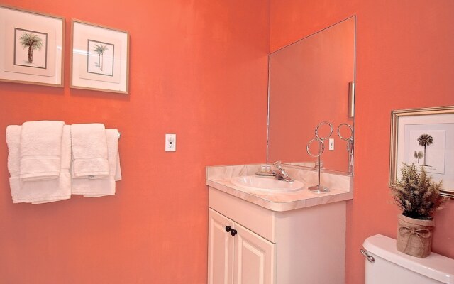 Beach Walk Unit B by Vtrips