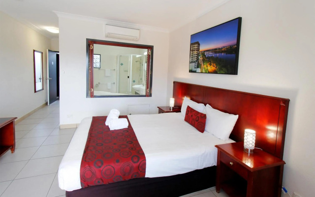 Coffee House Apartment Motel