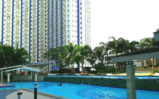 1BR Cityscape at Grass Residences