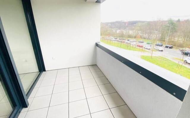 Spac. Flat -Kirchberg w Parking&Terrace