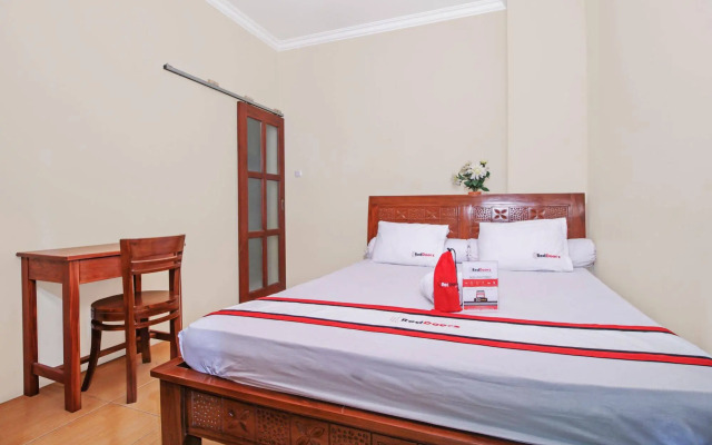 OYO 371 Kwitang Guest House