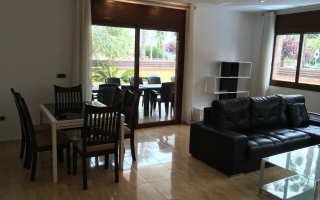 Unique Six Bedroom Villa with Private Pool