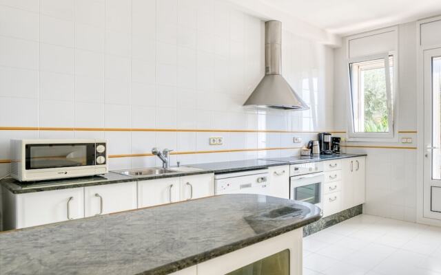 Exotic Villa in Roda de Barà with Private Pool