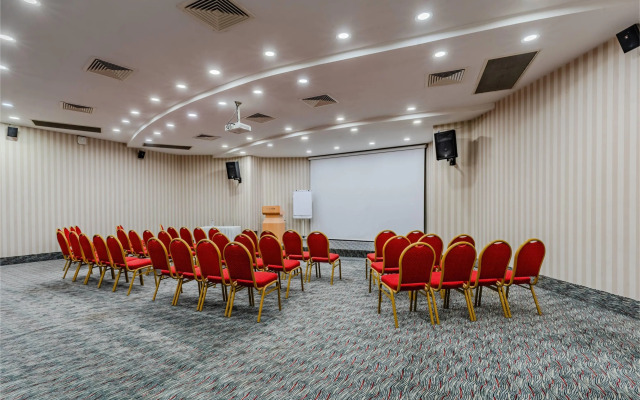 Ramada Plaza by Wyndham Izmir
