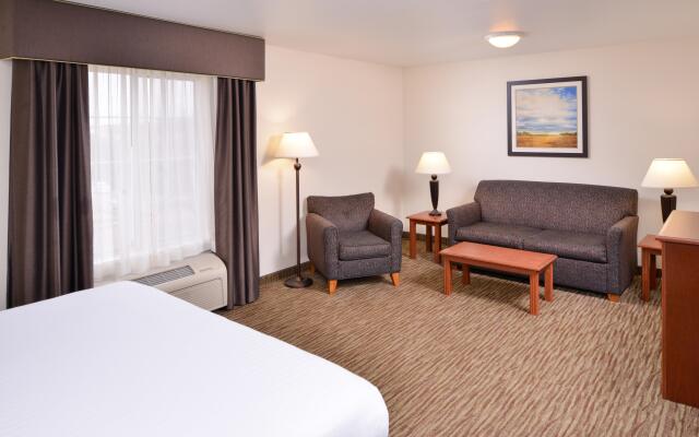 Holiday Inn Express & Suites Sioux Falls At Empire Mall by IHG