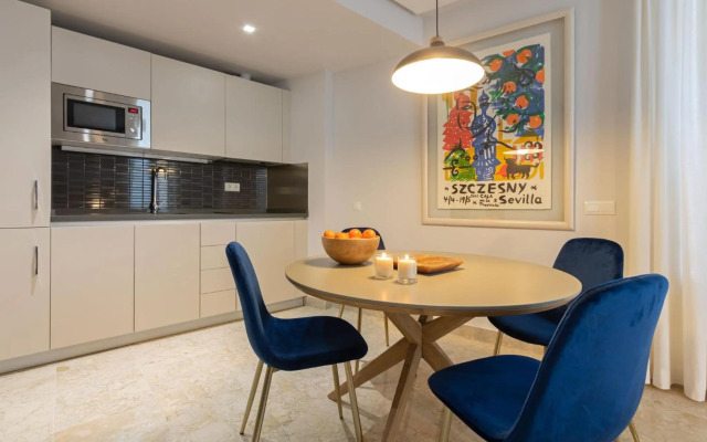 Alkazar Gardens Old Town 6 pax