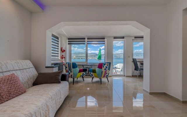 Apartments Marina